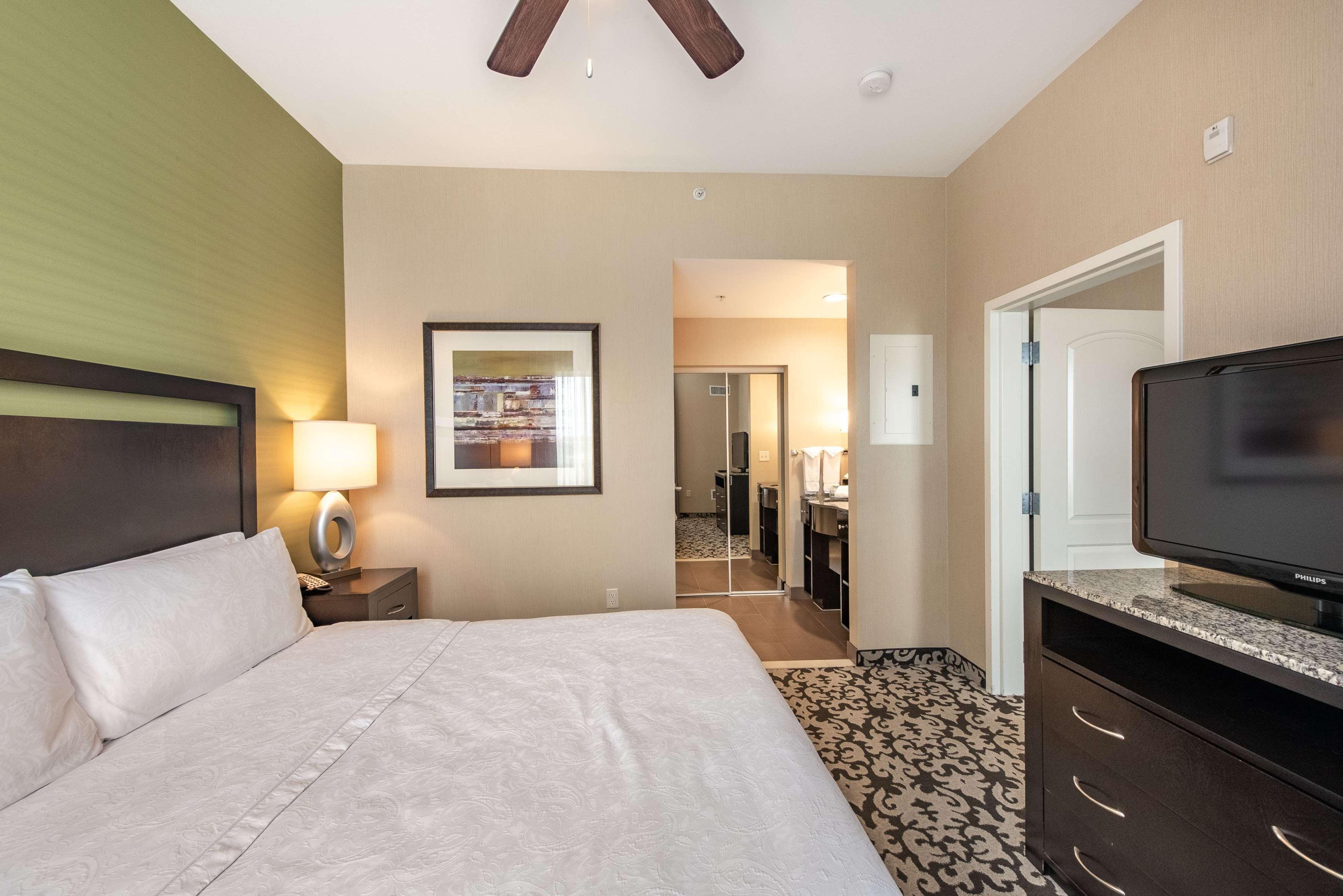 Homewood Suites By Hilton Oxnard/Camarillo Экстерьер фото