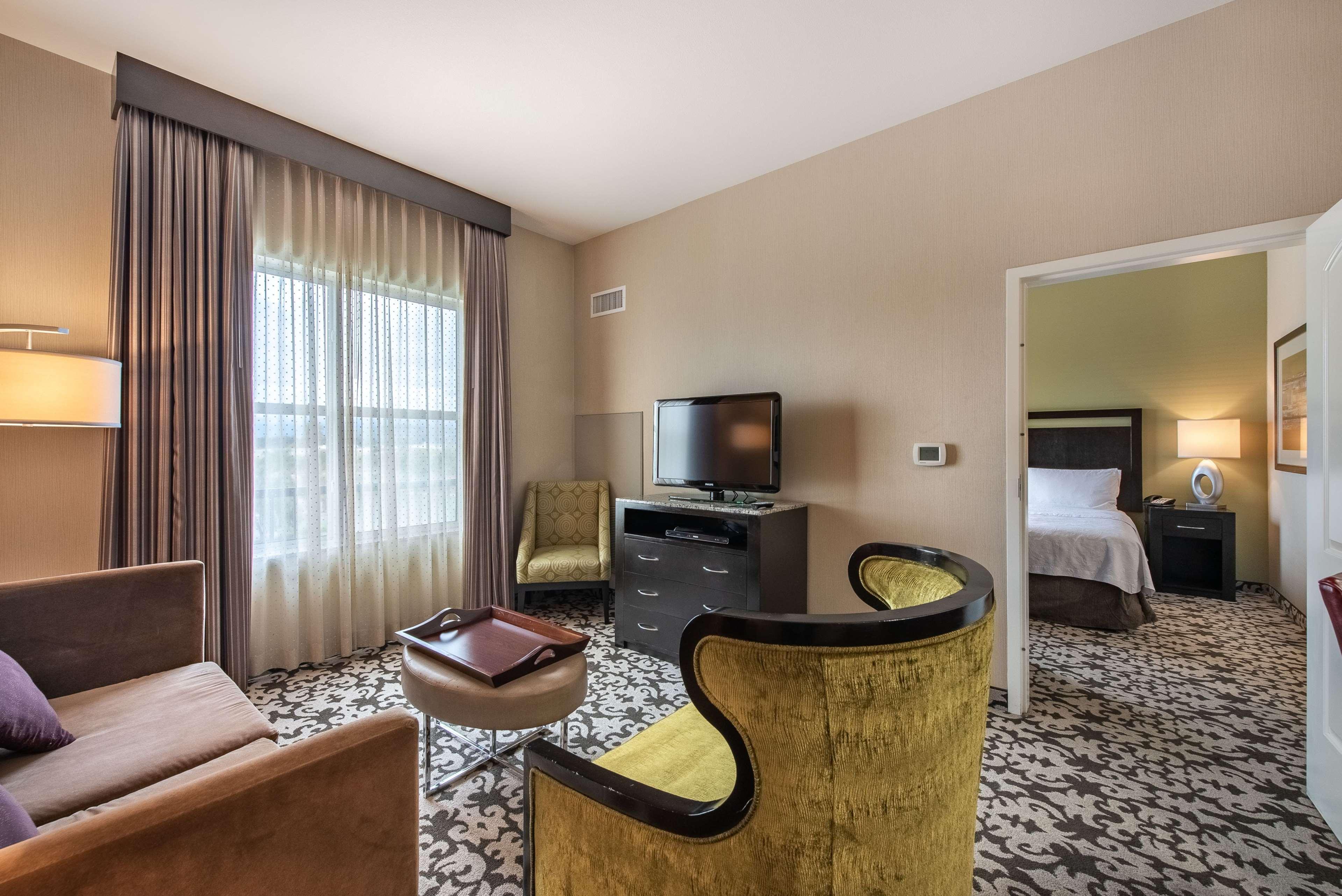 Homewood Suites By Hilton Oxnard/Camarillo Экстерьер фото