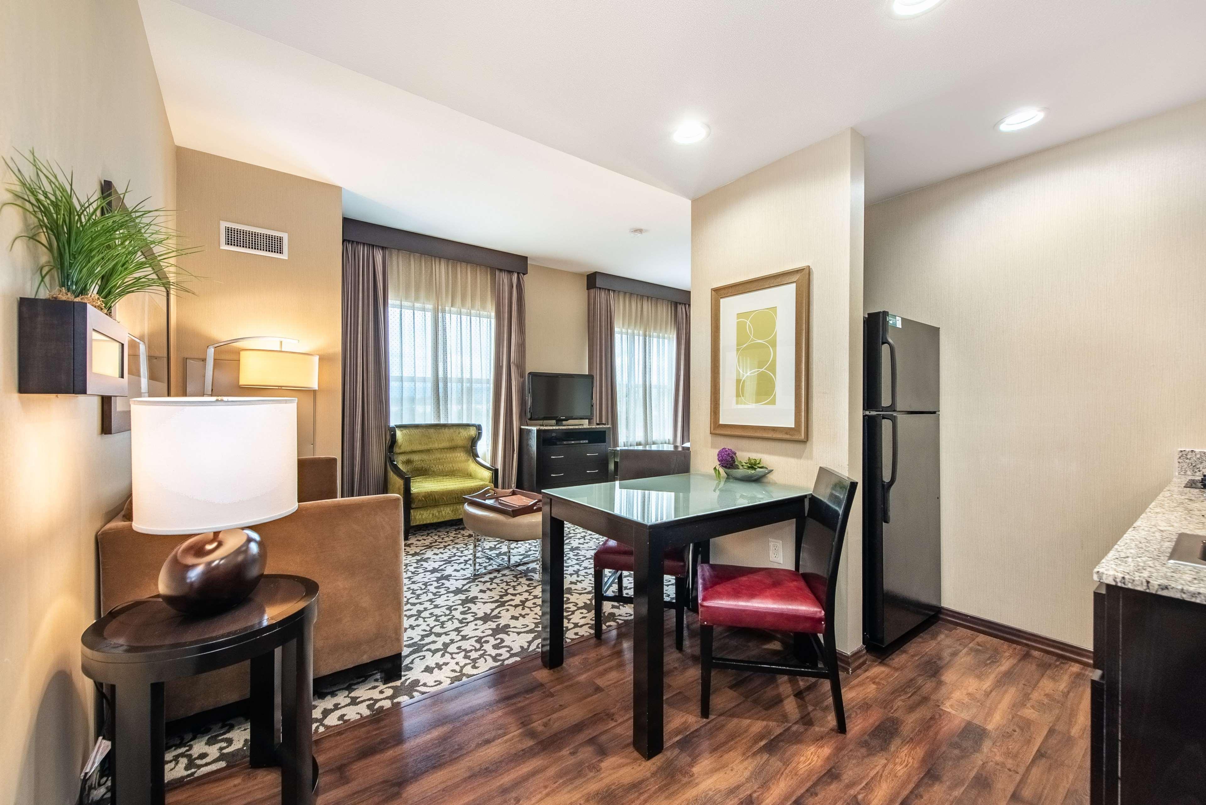 Homewood Suites By Hilton Oxnard/Camarillo Экстерьер фото