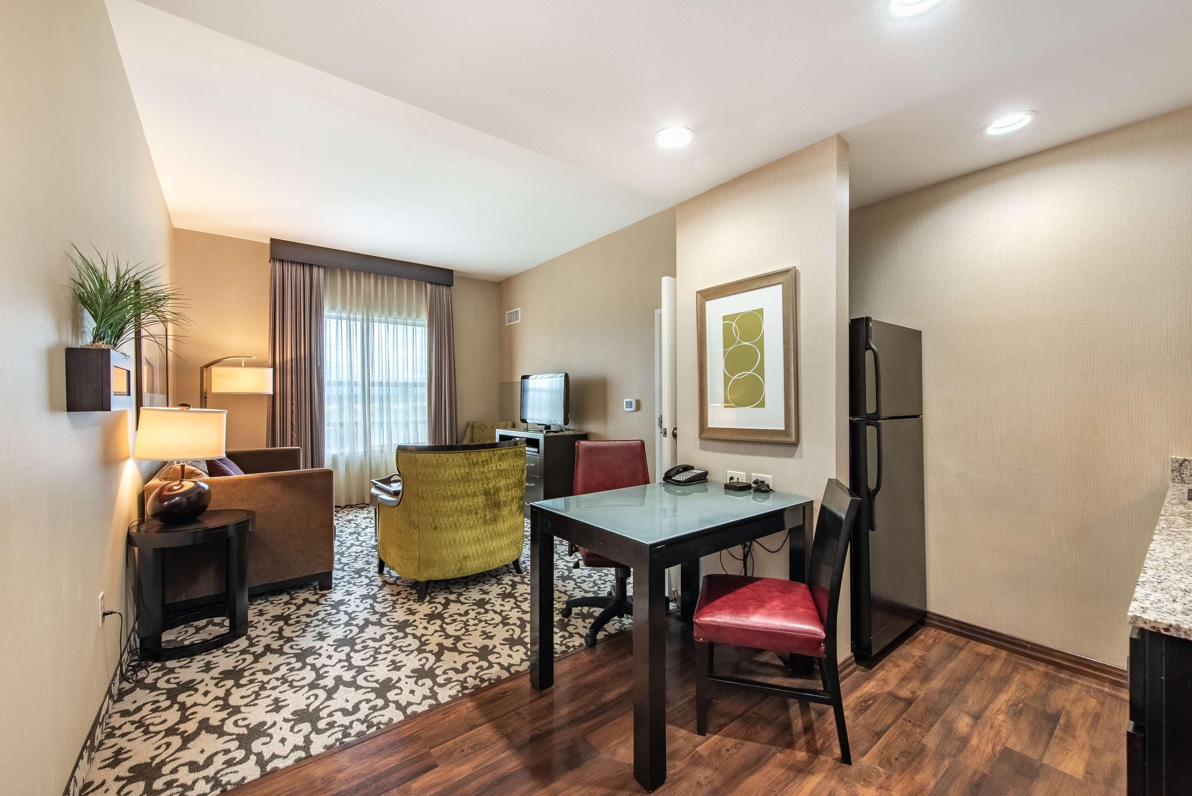 Homewood Suites By Hilton Oxnard/Camarillo Экстерьер фото