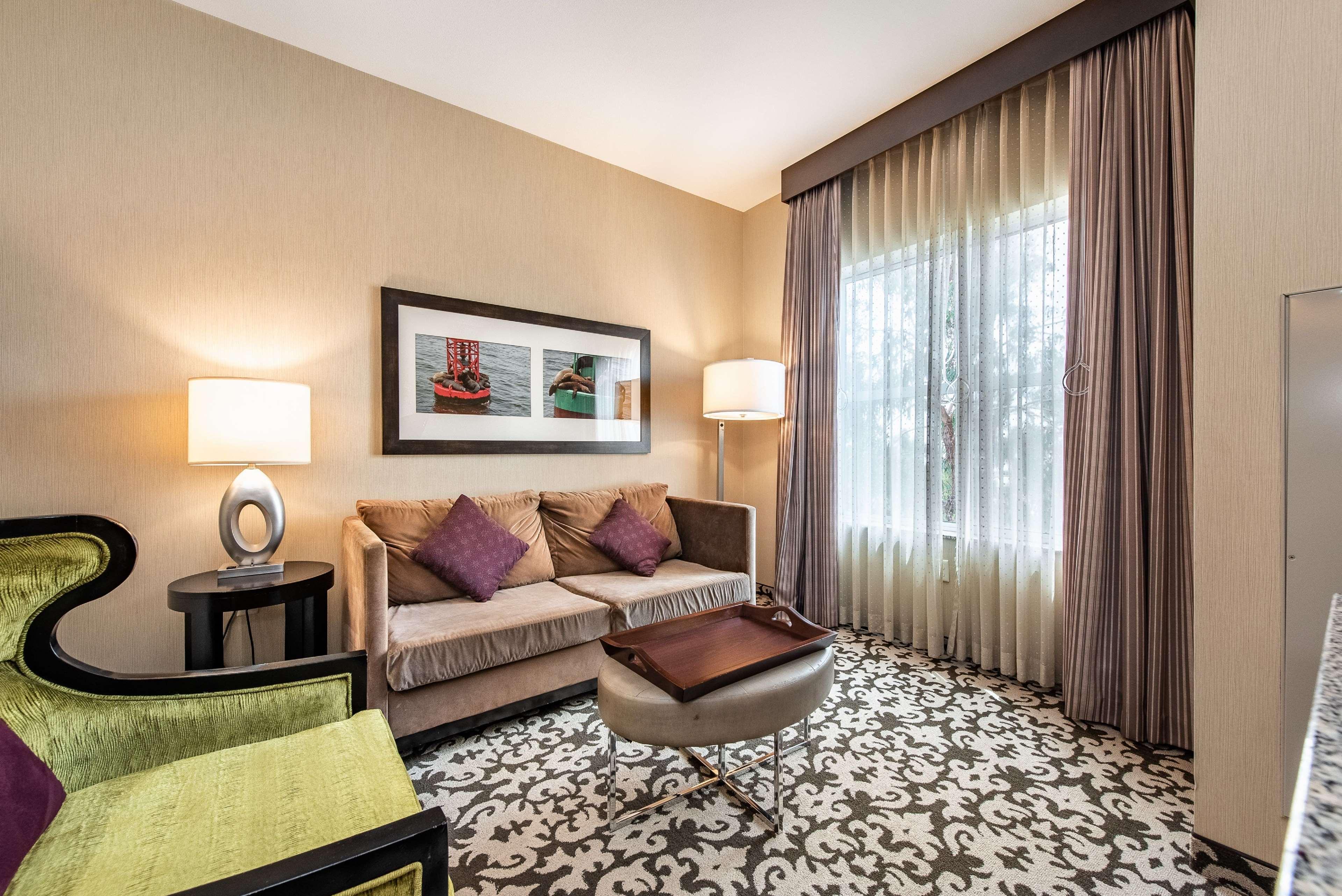 Homewood Suites By Hilton Oxnard/Camarillo Экстерьер фото