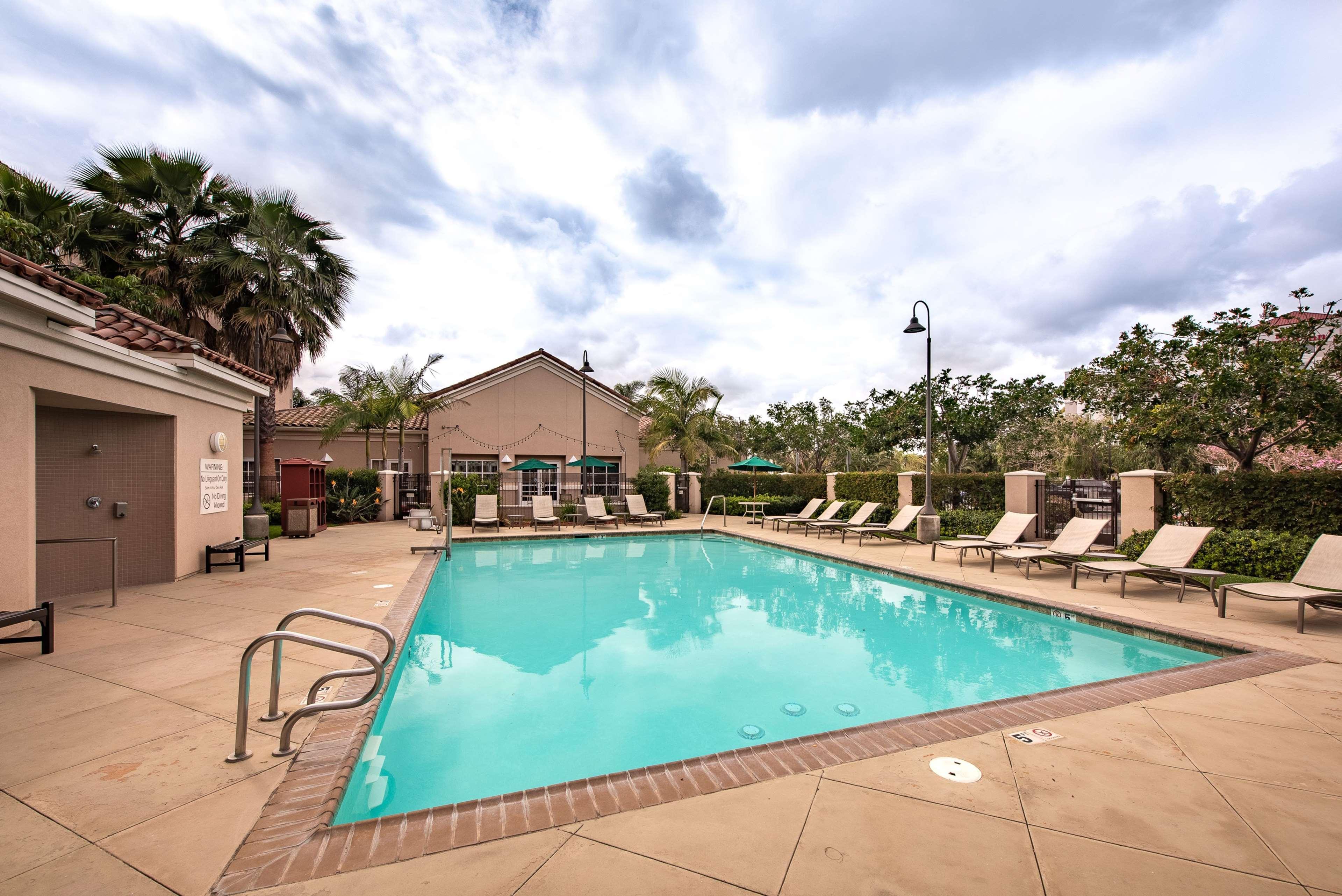 Homewood Suites By Hilton Oxnard/Camarillo Экстерьер фото
