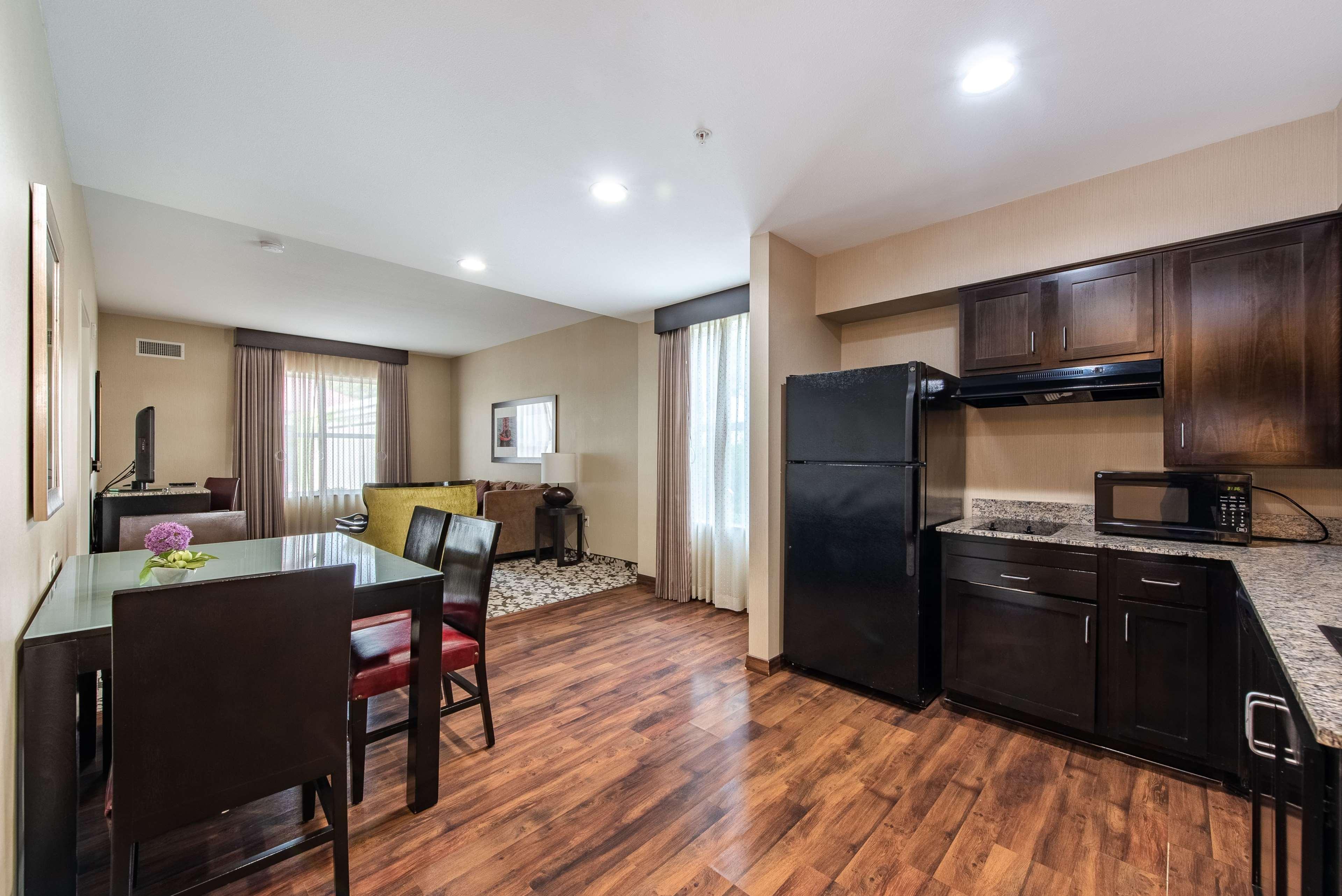 Homewood Suites By Hilton Oxnard/Camarillo Экстерьер фото
